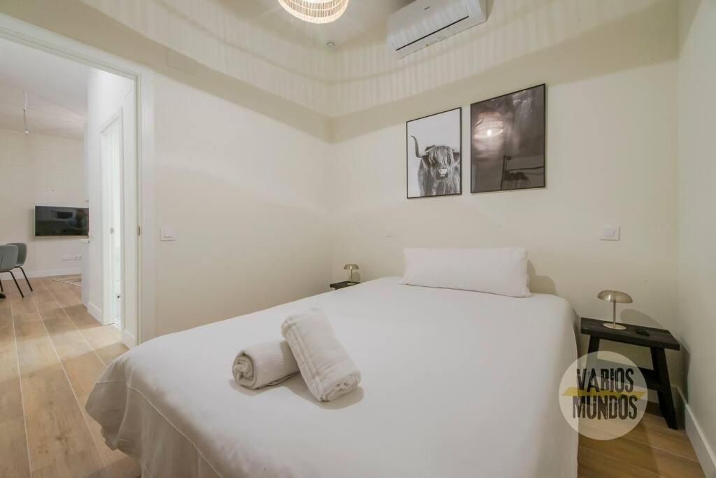 Cozy Y Centrico Apt Para 6Pax En Plaza Del Carmen E2 마드리드 외부 사진